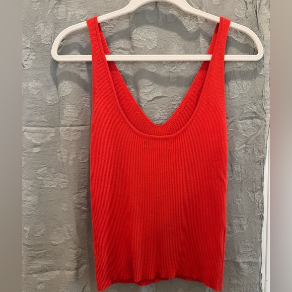 Mango Red Ribbed V-Neck Tank Top - Picture 2 of 3